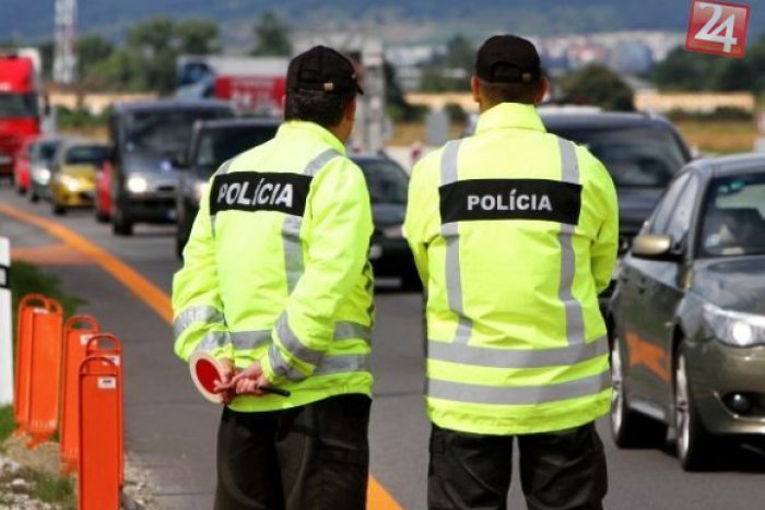 Ilustračný obrázok k článku Žiarskych motoristov opäť môže čakať prekvapenie od policajtov: Všetky dôležité info vo VNÚTRI!