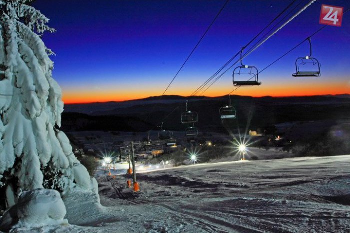 Ilustračný obrázok k článku Dobrá správa pre lyžiarov: Krahule štartujú už v piatok večer!