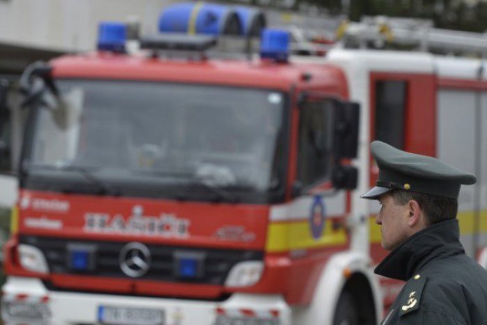 Ilustračný obrázok k článku Havária  áut na R1-ke, hasiči v akcii!