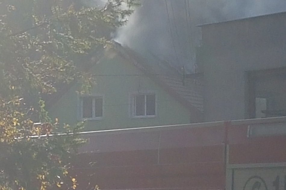 Požiar domu v Kremnici: Momenty hrôzy na fotkách